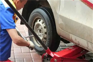 民丰附近拖车24小时服务热线电话